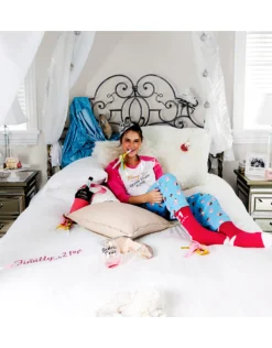 21 & Having Fun Crew Socks